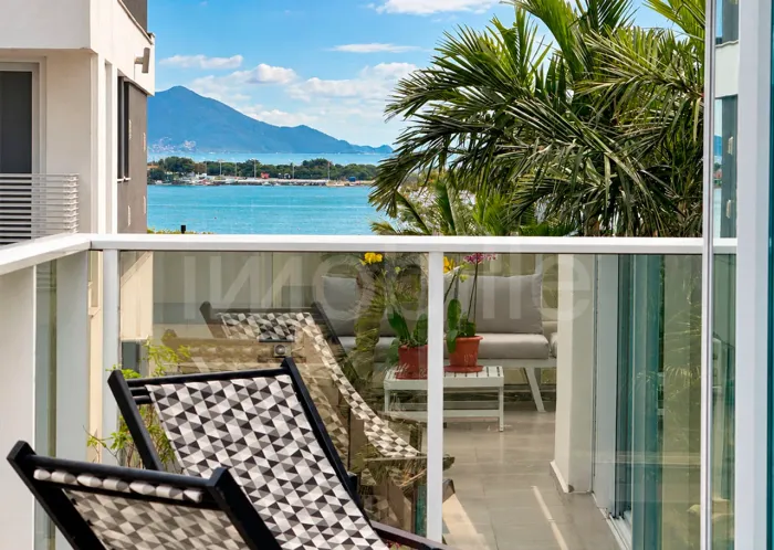 Apartamento mobiliado no Edifício Lotisa Home Club em Itajaí