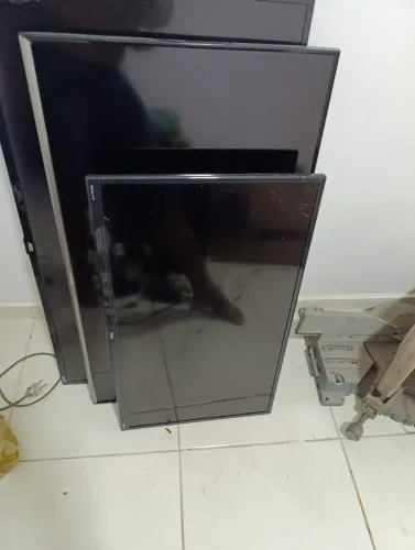 TV para retirada de peças ou conserto