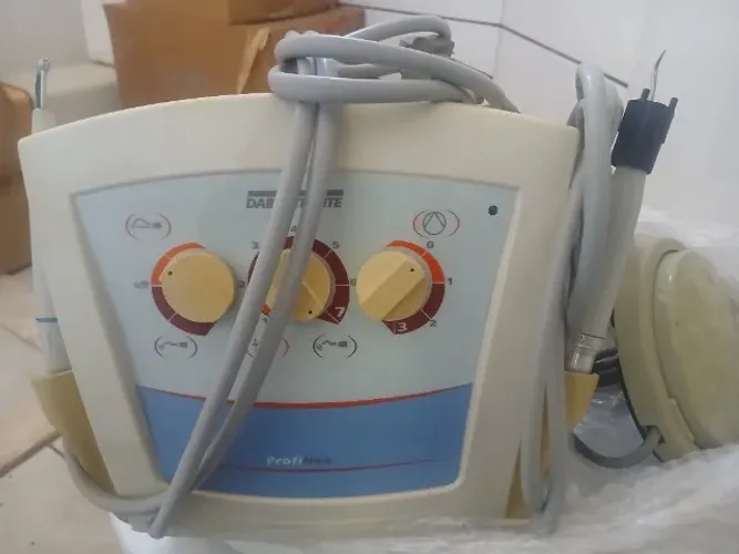Ultrassom com jato de bicarbonato