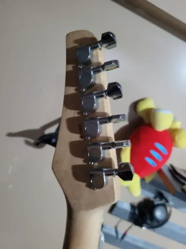 Guitarra Seiz Alnico V (Exclusiva) Branco