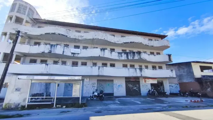 excelente ponto comercial no amadeu furtado