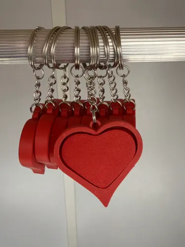 Faço chaveiro personalizado aparti de 3 reais a unidade