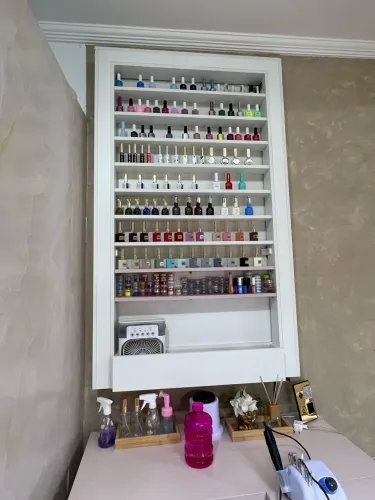 Vende Esmalteiro feito em marcenaria