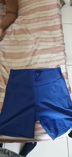 short academia azul