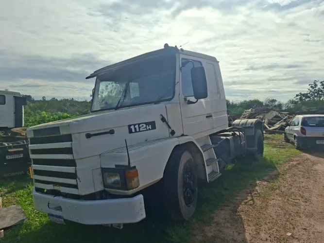 Gabine caminhão Scania 112 113