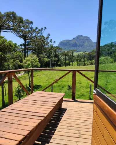 Lindo Chalé Suíço em Alfredo Wagner - 1.105m² em Meio à Natureza!