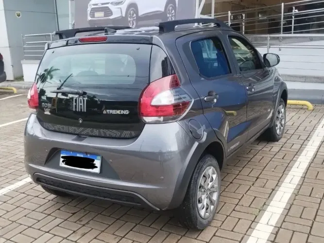 Fiat Mobi Trekking 1.0 Flex 5P 2022