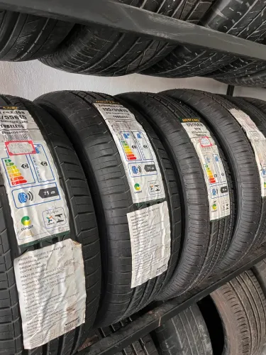 Pneus 195/55 R15 novos com garantia de 5 anos 
