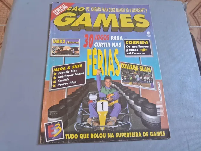 Revista de videogames Ação Games 104 férias