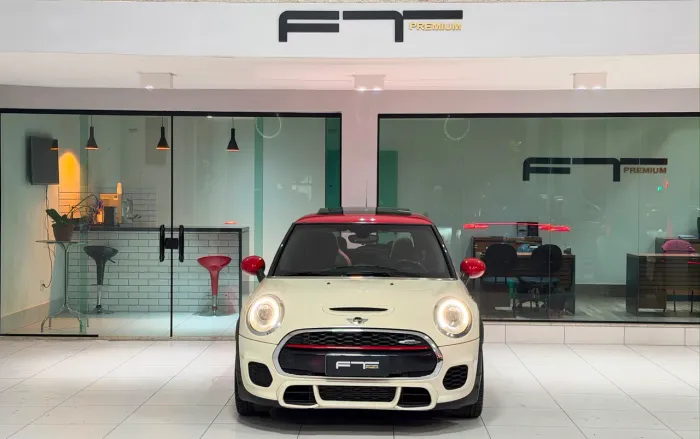 Mini Cooper 2.0 16V Twinpower Gasolina John Works 2P Steptronic 2017