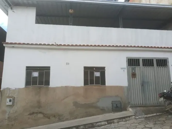 Casa em Aracitaba-MG, 2 quartos