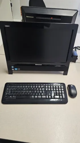 Computador All in One Lenovo ThinkCentre Edge 72z i3 8GB SSD + HD 500GB Win10