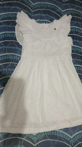 Vestido branco em cambraia 