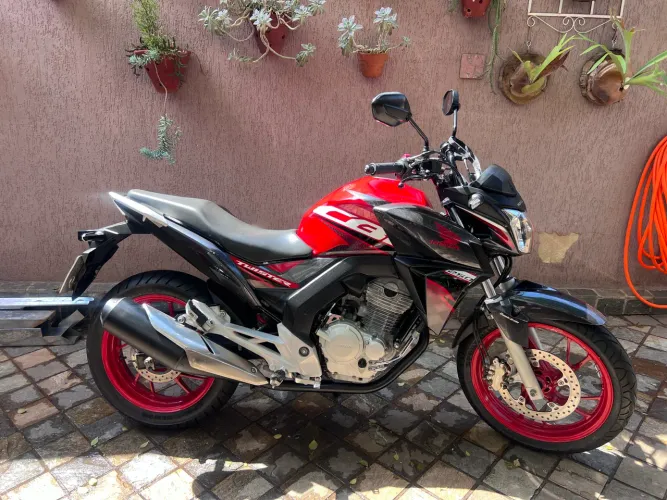 CB Twister 250cc