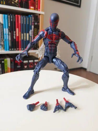Spider-Man 2099 - Homem-Aranha Marvel Legends 