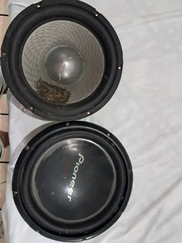 Subwoofer para carro
