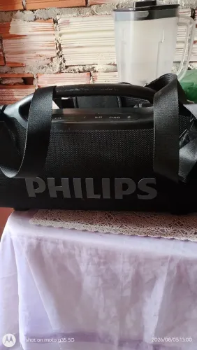 Vende se esse som com nota fiscal pouco tempo de uso