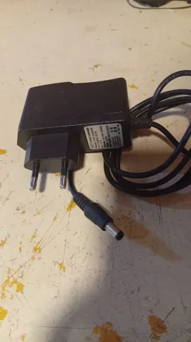 Fonte 12V 1A Bivolt MXT para Câmera de Segurança / CFTV