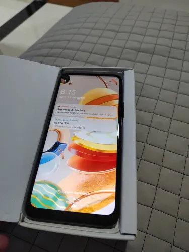 Celular LG K 61 