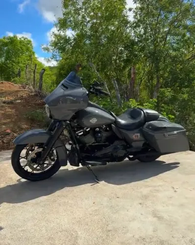 Harley Davidson street glide