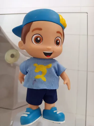 Boneco Lucas Neto 