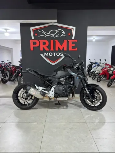 BMW F 900 R Sport Plus