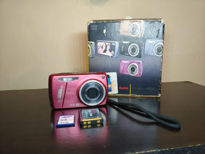Kodak Easyshare M575 Estilo Cybershot