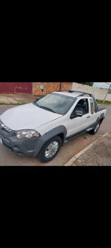 Fiat Strada Adventure 1.8/ 1.8 Locker Flex CE 2013