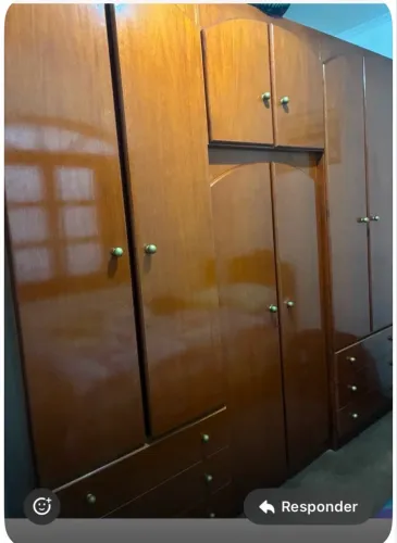 Guarda-roupa 8 portas