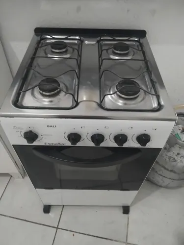 Fogão esmaltec 4 bocas 550 reais 