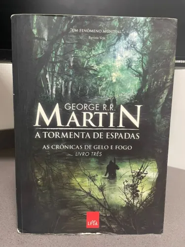 Livro: Game Of Thrones - Livro Três - A tormenta de espadas