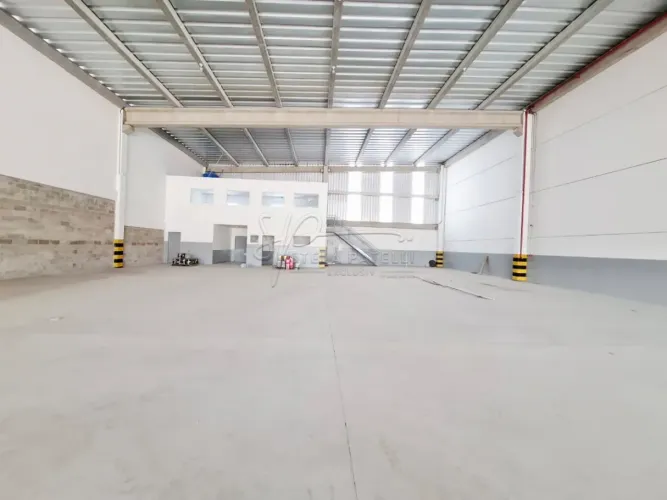 Galpão de 1000m² com mezanino para locação - Recreio Anhangüera