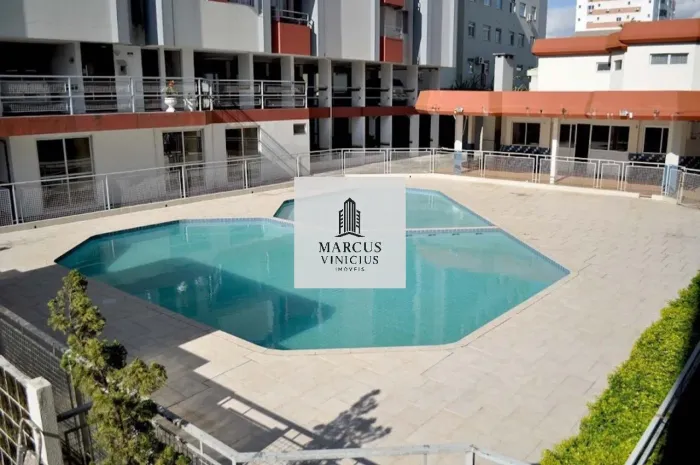 Imperdível oportunidade de investimento: Apartamento à venda em São José-SC, Barreiros, 2