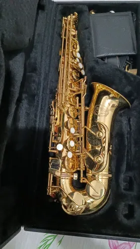Vendo saxofone Alto