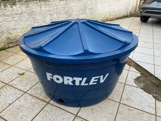Caixa d? água Fortlev 1000 litros