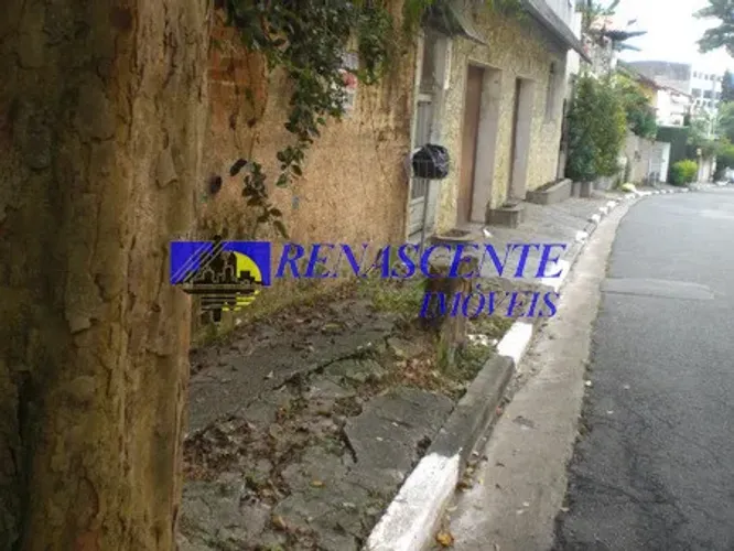 Bom terreno irregular no Jardim Prudência