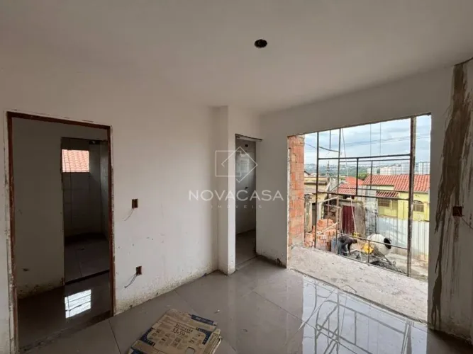 Apartamento com 2 dormitórios à venda, 61 m² por R$ 320.000,00 - Piratininga (Venda Nova) 