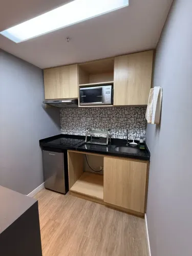 Imóvel para aluguel tem 42 metros quadrados com 1 quarto em Caminho das Árvores - Salvador