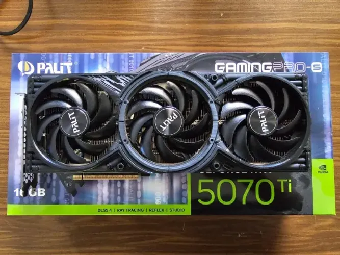 Placa de Vídeo RTX 5070 Ti Palit - 16GB GDDR7 (semi nova) com garantia até 2028