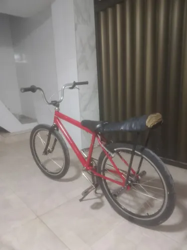 Bike aro 24 montadinha BH