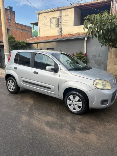 Fiat Uno Vivace Celeb. 1.0 EVO F.flex 8V 5P 2014