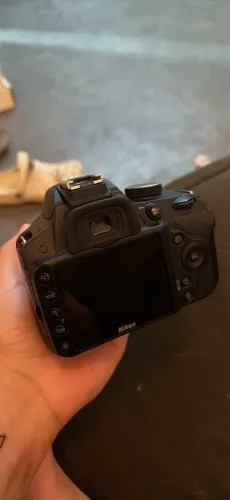 Troco nikon d3200 e d40