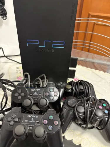 PLAYSTATION 2 + 32 JOGOS + 4 CONTROLES - TUDO FUNCIONANDO!