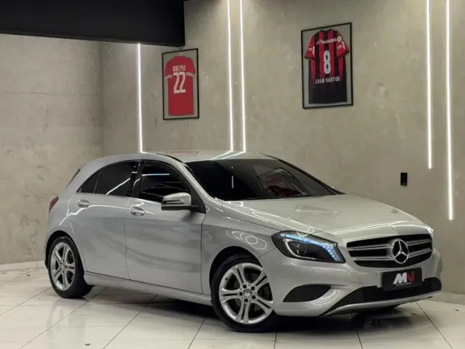Mercedes-Benz A-200 A 200 1.6 Turbo 2014