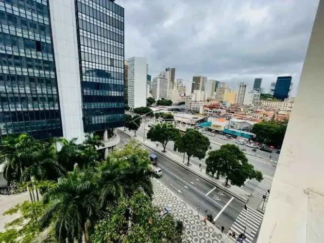 Sala : / Comercial / Centro