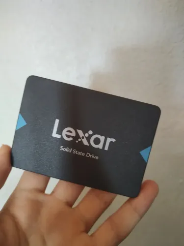SSD lexar de 240gb com defeito.