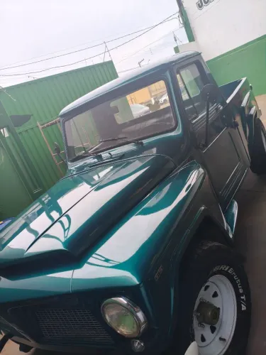 Ford F-75 4X2 2.6 V12 1993