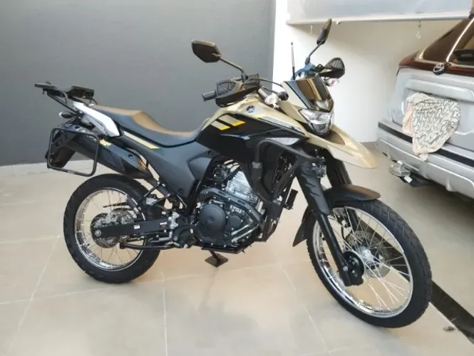 Yamaha Lander 250 ABS - 2024 / KM 6.272 (Semi Zera)