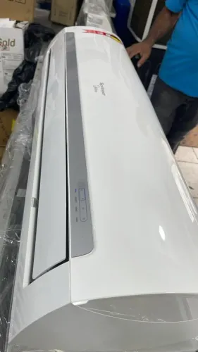 EVAPORADORA MIDEA 18.000 BTUS 220V