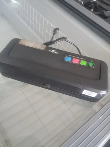 Seladora à vácuo de bancada Cetro